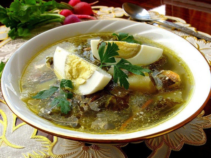 Зеленый борщ кормящим матерям