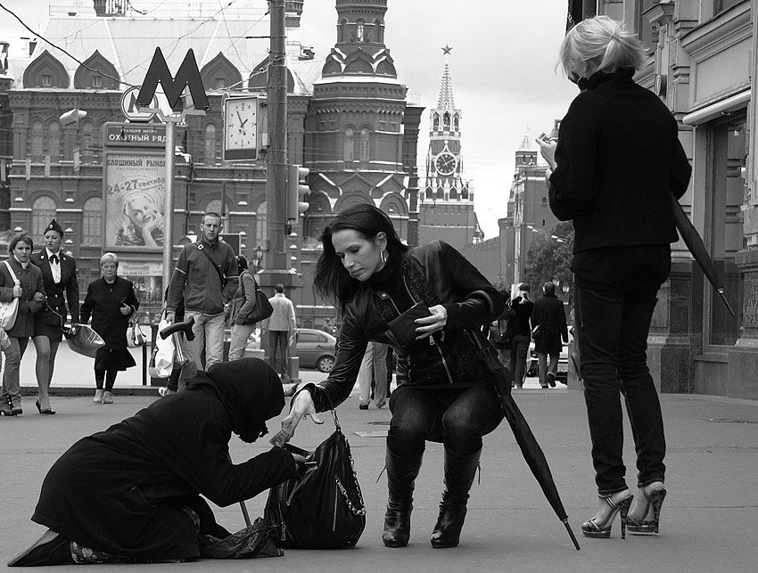 Милостыня - путь к получению прощения.