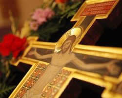 Молитвы в пост перед Пасхой — на каждый день, перед едой, в утреннее и вечернее время
