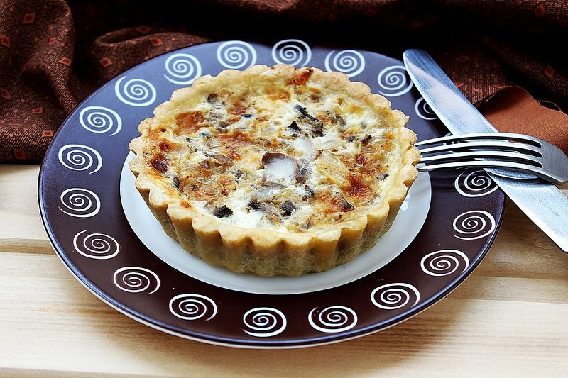 Каша с грибным соусом