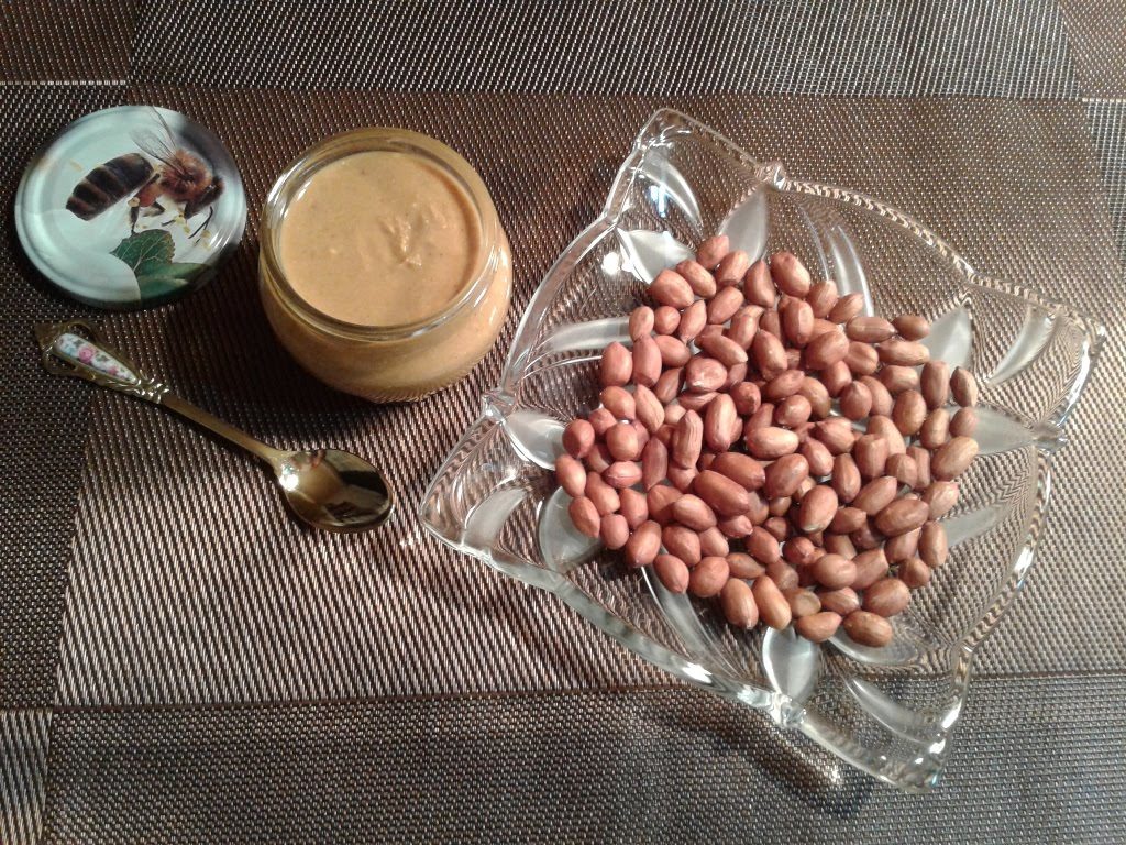 Как сделать ореховую пасту из кедровых орехов?
