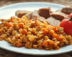 Как вкусно и правильно приготовить чечевицу на гарнир, пюре? Как вкусно из чечевицы сварить кашу в мультиварке: рецепт