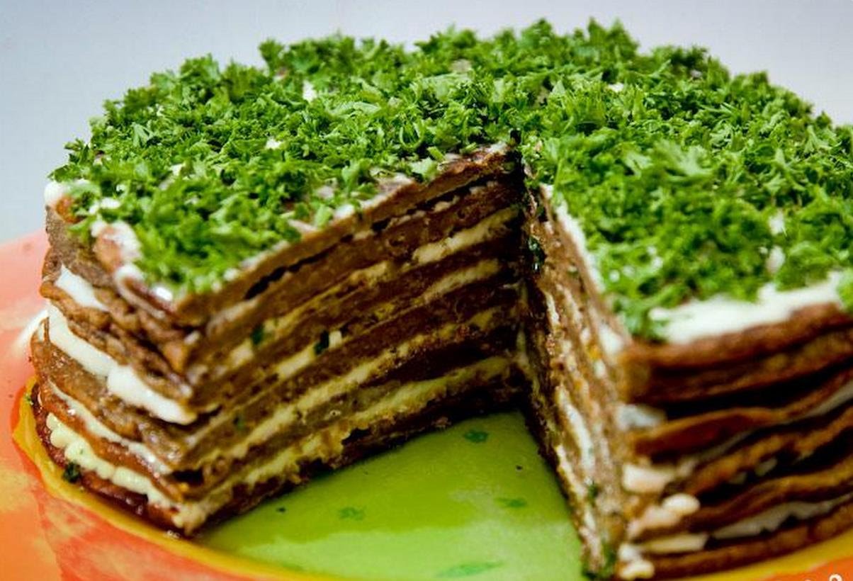 Печеночный торт с грибами