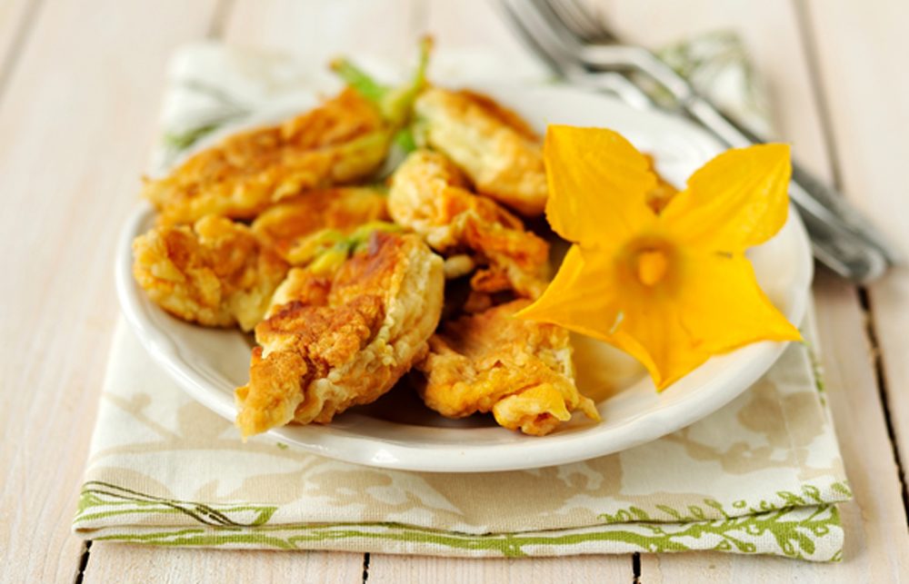 Кабачки в кляре с простоквашей