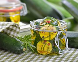 Заготовки – кабачки, как грибы грузди: лучшие рецепты на зиму. Вкусные соленые, маринованные кабачки, салат, закуска из кабачков, как грузди на зиму: рецепты. Кабачки, как грузди на зиму — пальчики оближешь: рецепт, отзывы