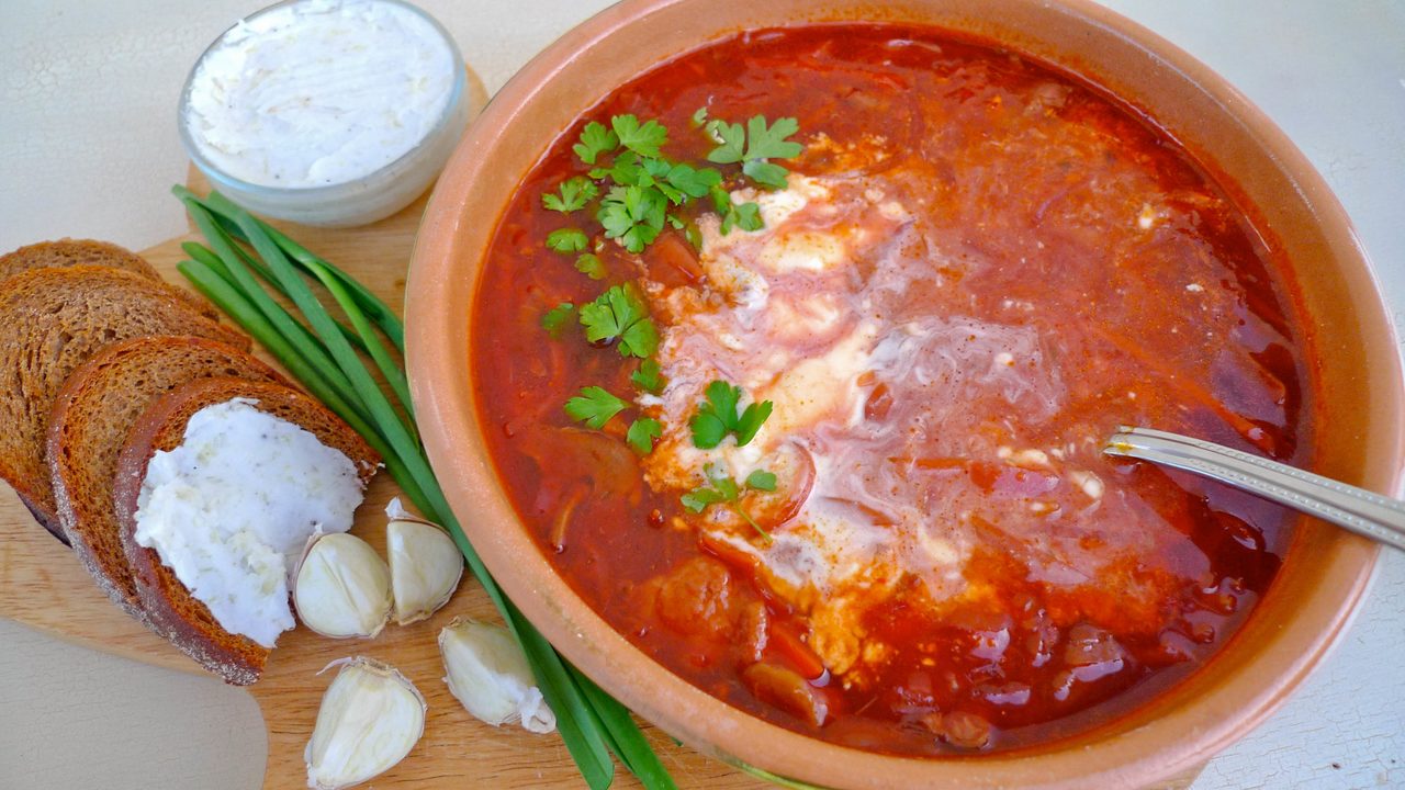 Борщ с квашенной капустой