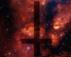 Что означает перевернутый крест, как символ, тату, у сатанистов? Порча — на двери нарисован перевернутый красный крест: что делать?