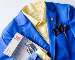 Как красиво сложить мужской платок в нагрудный карман пиджака: способы, советы. Как красиво сложить платочек в карман пиджака жениха? Как подобрать платок к мужскому пиджаку в нагрудный карман?