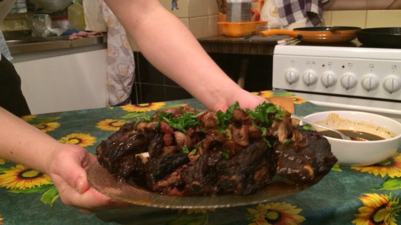 Как пожарить мясо лосятины на сковороде?