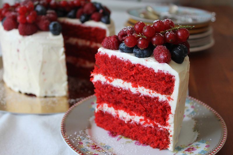 С голубикой, малиной и смородиной