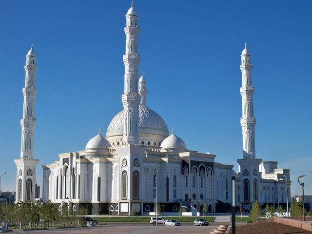 Какие праздники у мусульман в 2025 году: названия, даты. Когда празднуют Курбан Байрам, День Ашура в 2025 году: дата. Календарь мусульманских праздников на 2025 год: фото