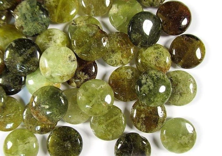 Зеленый гранат