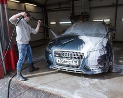 Активная пена и шампунь для бесконтактной мойки автомобиля: назначение, особенности, список средств, требования