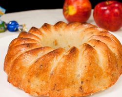 Быстрая шарлотка с яблоками в духовке: простой и быстрый рецепт