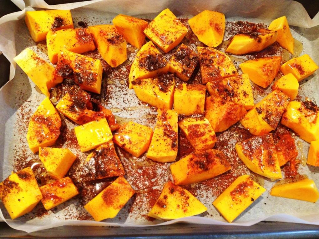 Запечь тыкву кусочками