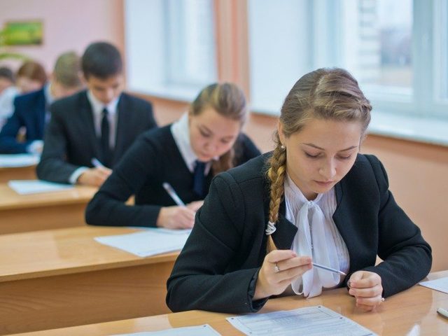 Как правильно пишется слово – «во время» или «вовремя»: слитно или раздельно?