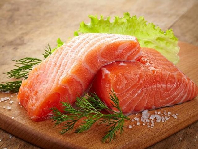 Засолка семги в домашних условиях вкусно и быстро, сухим методом, по классическому рецепту, в маринаде, «по-норвежски»: рецепт. Как солить брюшки, стейки рыбы семги, семгу целиком: рецепты, полезные советы и основные правила посола