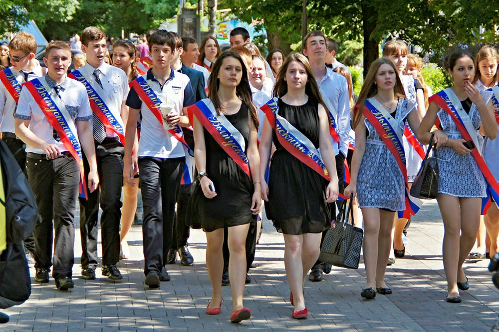 Переделка песни "маленькая страна" для выпускного в школе