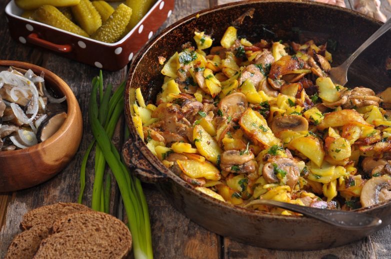 Картофель с грибами