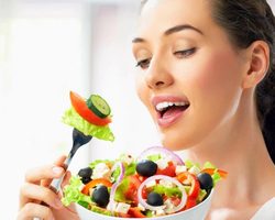 Продукты, понижающие и повышающие кислотность желудка: таблица. Диета при повышенной и пониженной кислотности желудка: меню