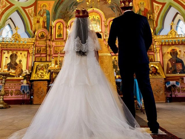 Можно ли венчаться в церкви в пост? Что можно есть в пост перед венчанием? За сколько до венчания нужно держать пост?