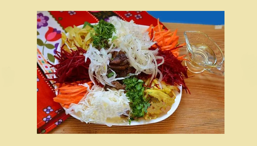 Салат «чафан» с мясом, говядиной или свининой и маринованными овощами