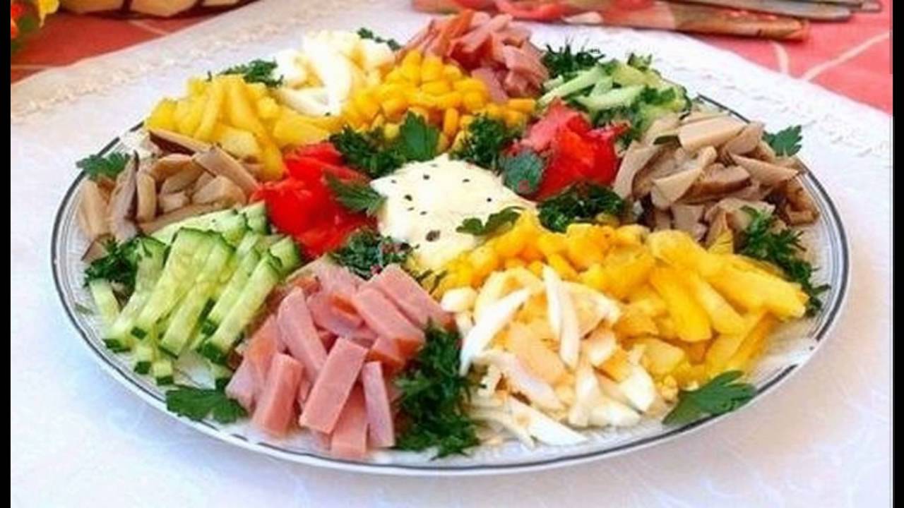 Яркий и красочный салат "радуга"
