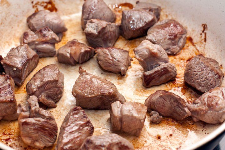Жарка мяса до карамельной корочки
