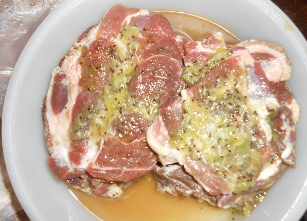 Необычный, но вкусный маринад из киви