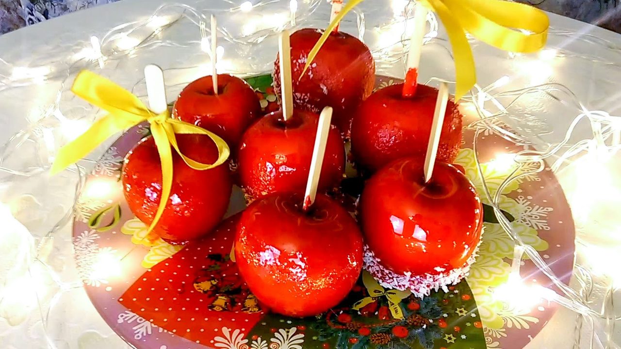 Украсить со шпажками