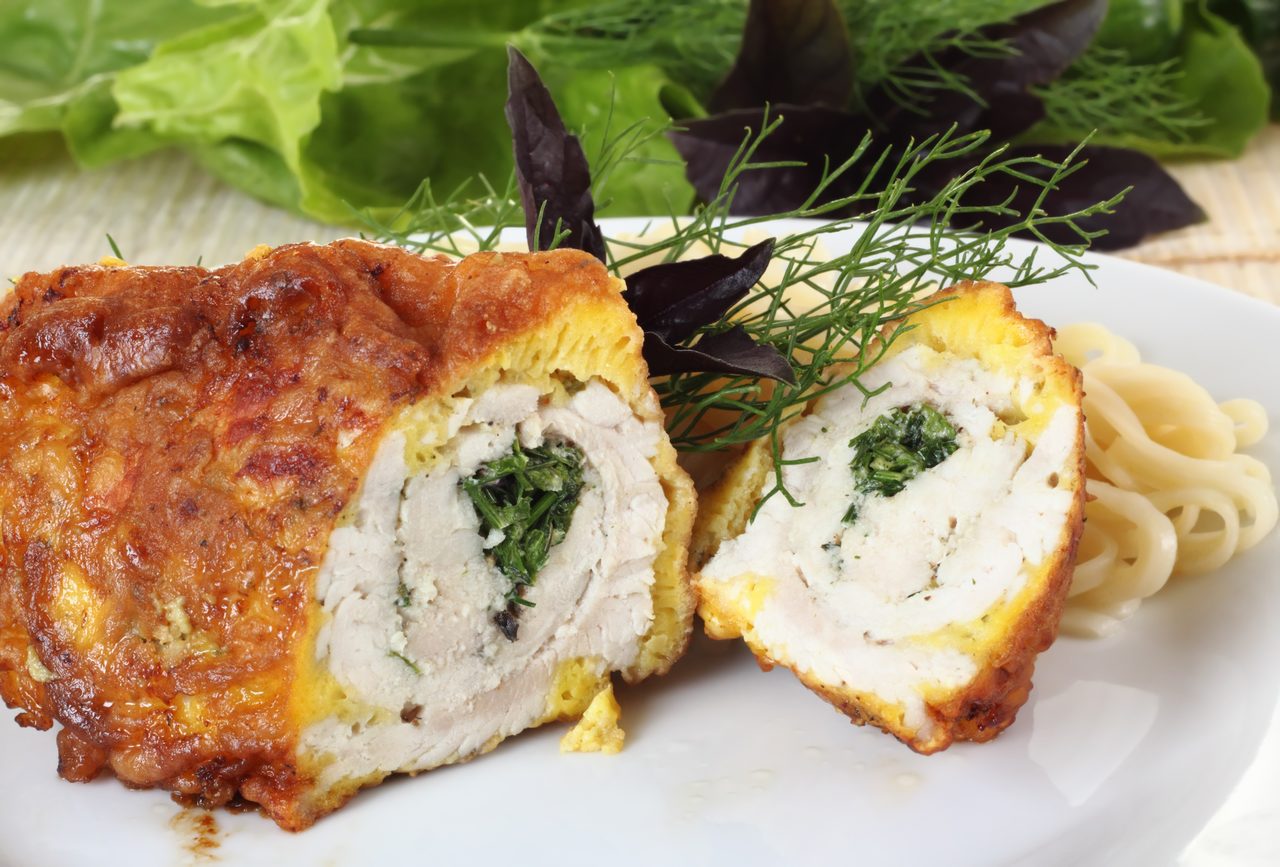 Рулетики с сыром и перцем