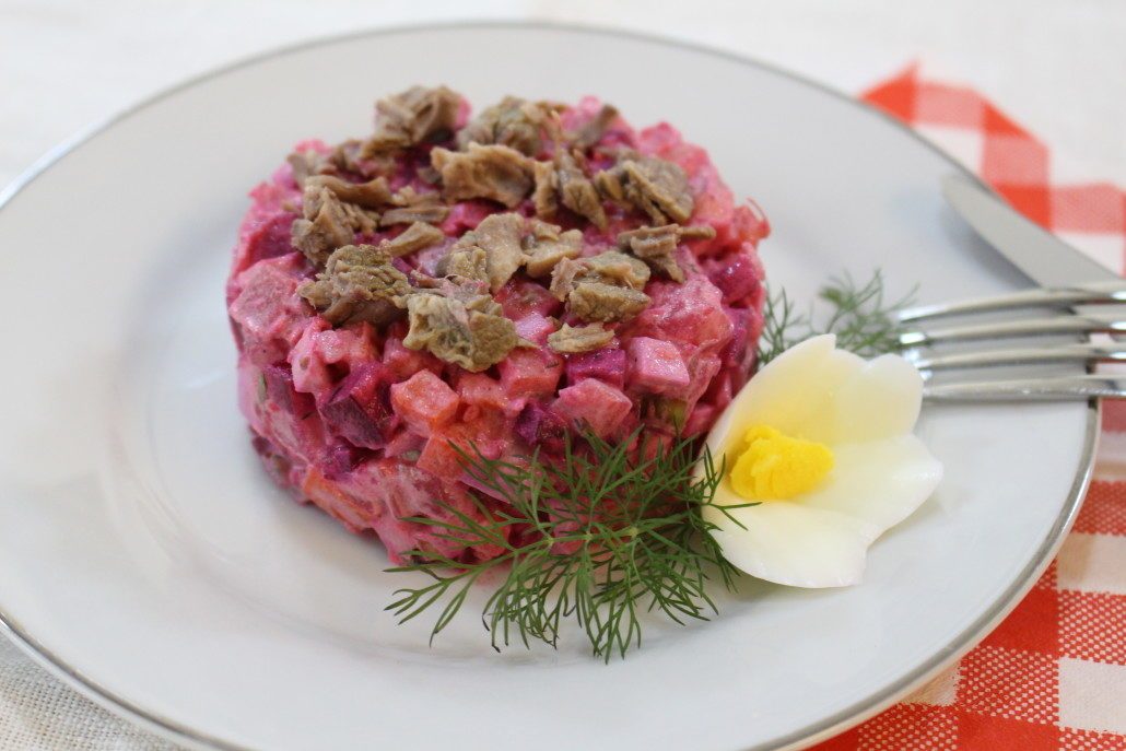 Салат с мясом
