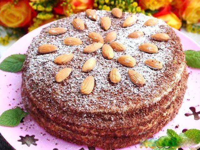 Праздничный торт «Дамский каприз»: ингредиенты и пошаговый классический рецепт. Как вкусно приготовить торт «Дамский каприз» бисквитный, шоколадный, медовый, из заварного и слоеного теста, с маком, со сгущенкой, фруктами в домашних условиях: рецепт
