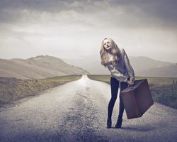 Можно ли поднимать тяжести при геморрое, панкреатите, язве желудка, миоме матки, после прижигания эрозии, близорукости, заболеваниях позвоночника и суставов? Заболевания, при которых нельзя поднимать тяжести: список