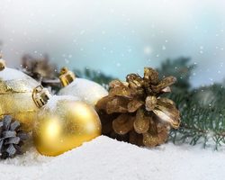 Как сделать новогодние шары из ватных дисков, палочек, ваты: пошаговая инструкция, описание, фото. Идеи красивых новогодних шаров своими руками из ватных дисков, палочек, ваты: фото