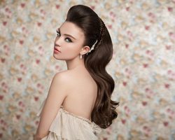 Прически с начесом на длинные, средние и короткие волосы: описание, схемы, фото. Как правильно начесать волосы: советы и рекомендации
