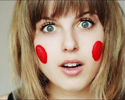 К чему чешется левая и правая щека у девушки, женщины: народные приметы по дням недели. К чему чешется левая и правая щека утром и вечером, чешутся обе щеки?