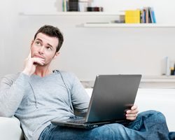 Как виртуально влюбить в себя парня, мужчину по переписке, в Контакте, через интернет, на расстоянии: 10 лучших способов и советов, психология, правила, примеры. Как понять, что парень, мужчина влюблен по переписке: признаки