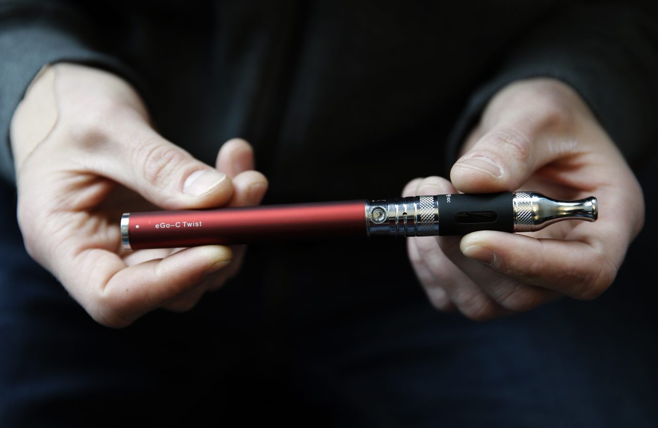 Безникотиновая электронная сигарета