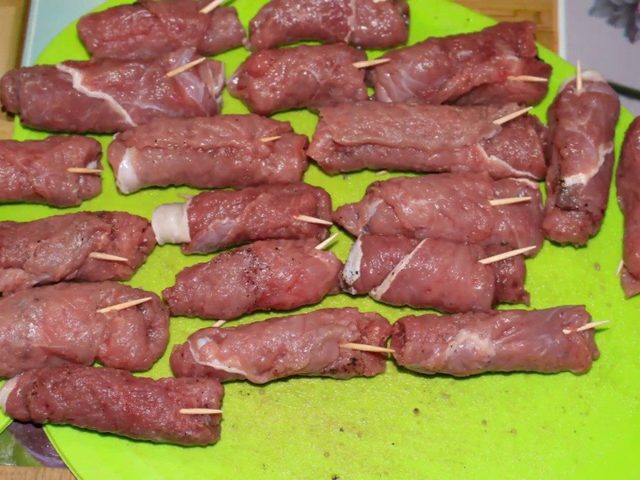 Пальчики из свинины, куриного филе, говядины, мясные пальчики
