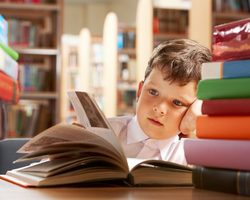 Какие книги читать детям: список литературы по возрастам