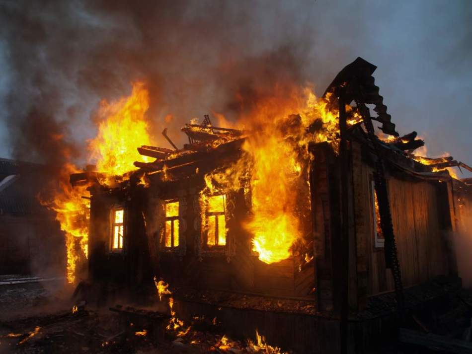 Огонь, пожар дома во сне