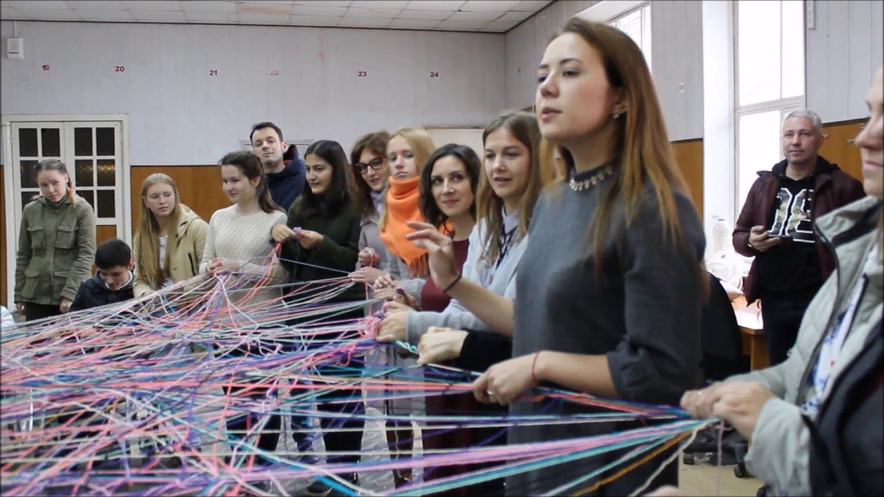 Игра для детей и подростков - паутинка дружбы