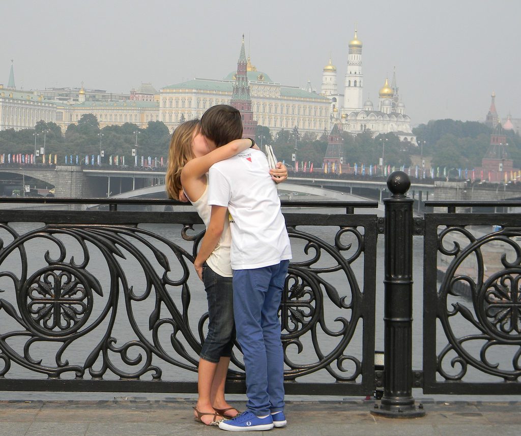 Поцелуи