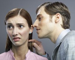 Нужно ли и когда говорить девушке, что любишь ее?