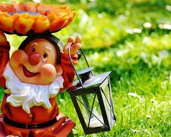 Поделки из гипса и цемента для дачи, сада и огорода, улицы своими руками, с детьми: идеи, инструкция по изготовлению, фото. Садовые поделки грибов, лебедей, вазы, совы, кашпо, фигурок из гипса и цемента и тряпок, пластиковых бутылок: идеи, хитрости работ, фото