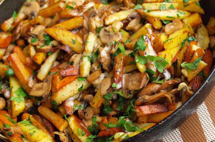 Вкусные маслята с картофелем