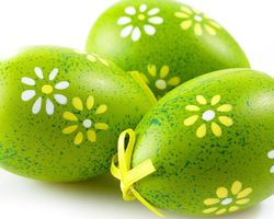 Как красить яйца на Пасху зеленкой с луковой шелухой, йодом, марганцовкой, мраморные, кружевные, зеленые, коричневые, необычные «в крапинку», с белым узором: лучшие способы, рецепты, фото, видео. Не вредно ли красить яйца зеленкой?