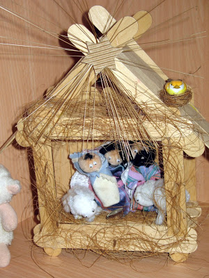 Панно на кухню из палочек для мороженного