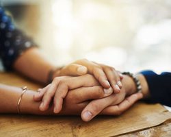 Тема «Что важнее — сочувствие или реальная помощь»: аргументы для сочинения. Раскрытие темы сочувствия в литературе